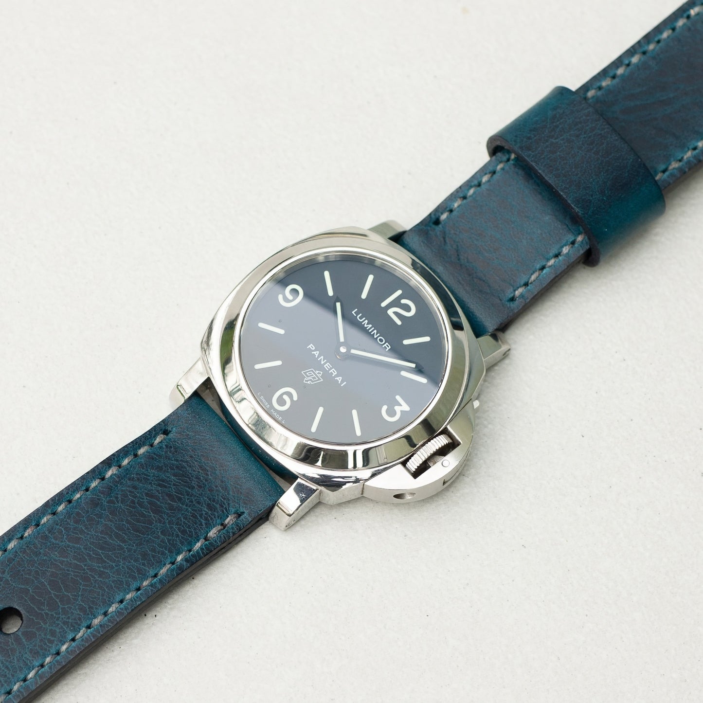 Panerai Luminor Zero on Ortensia leather strap with grey stitching