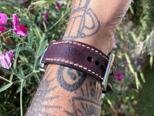 Merlot Kudu Panerai Strap Review — A Rare Leather and a Happy Customer