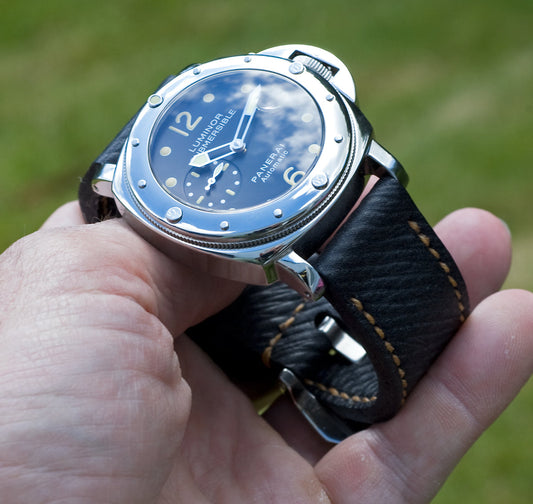 Vintage Black - in the spotlight for June
