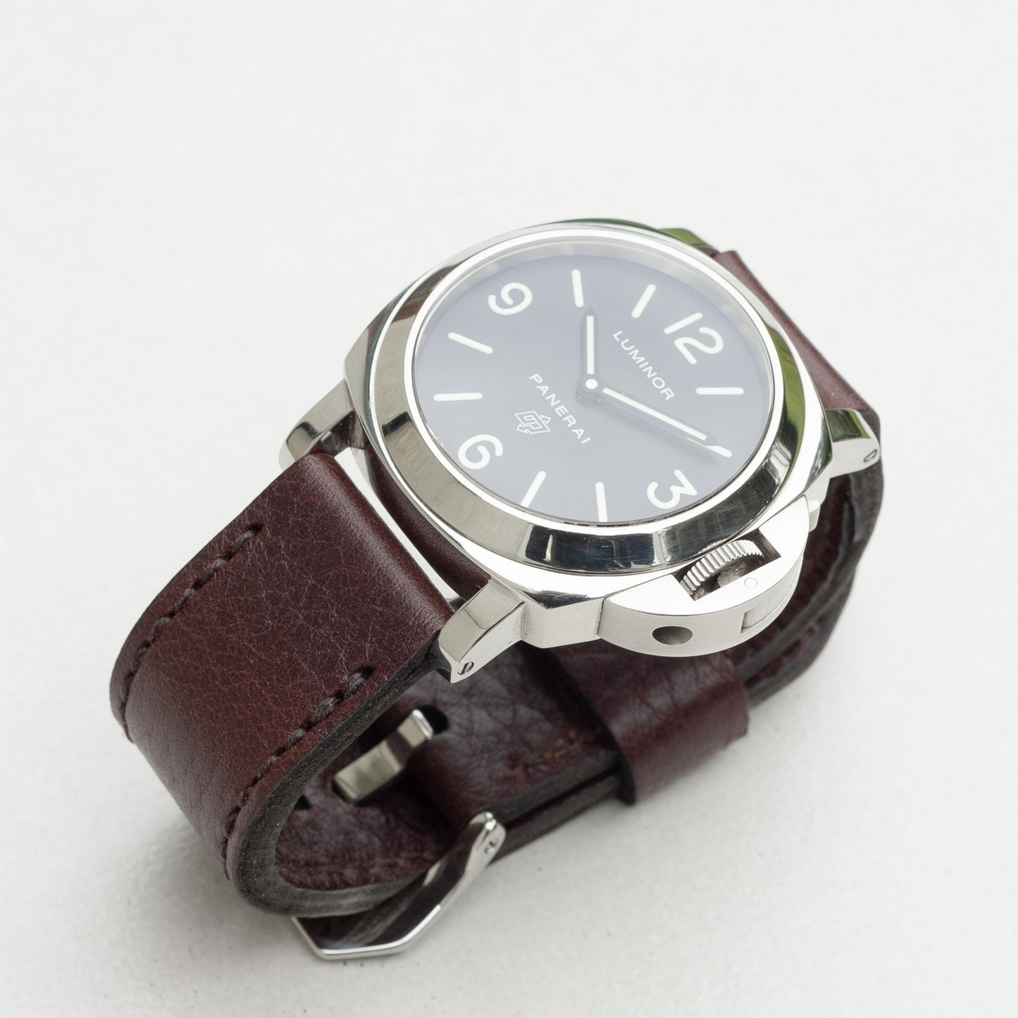 Panerai Luminor Zero on Aegir leather strap with dark brown stitching