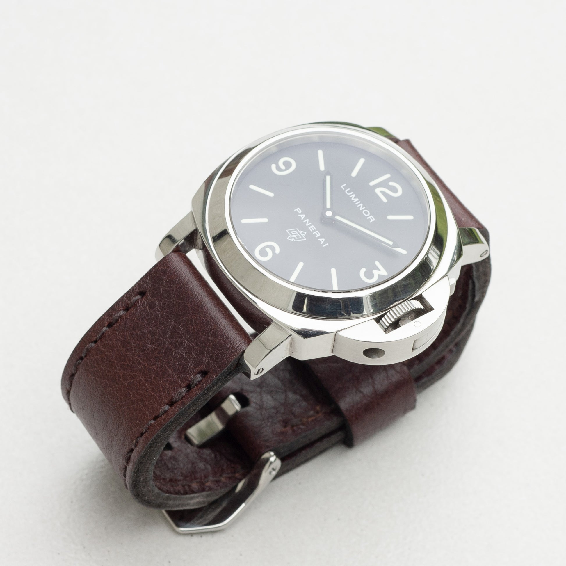Panerai Luminor Zero on Aegir leather strap with dark brown stitching