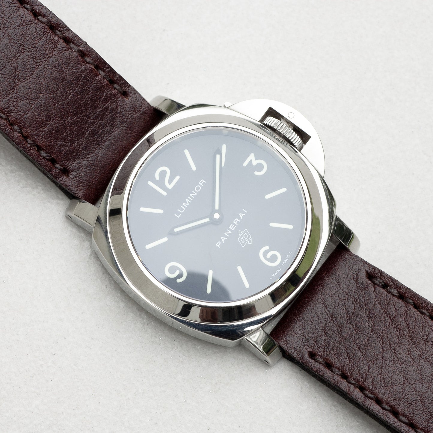 Panerai Luminor Zero on Aegir leather strap with dark brown stitching