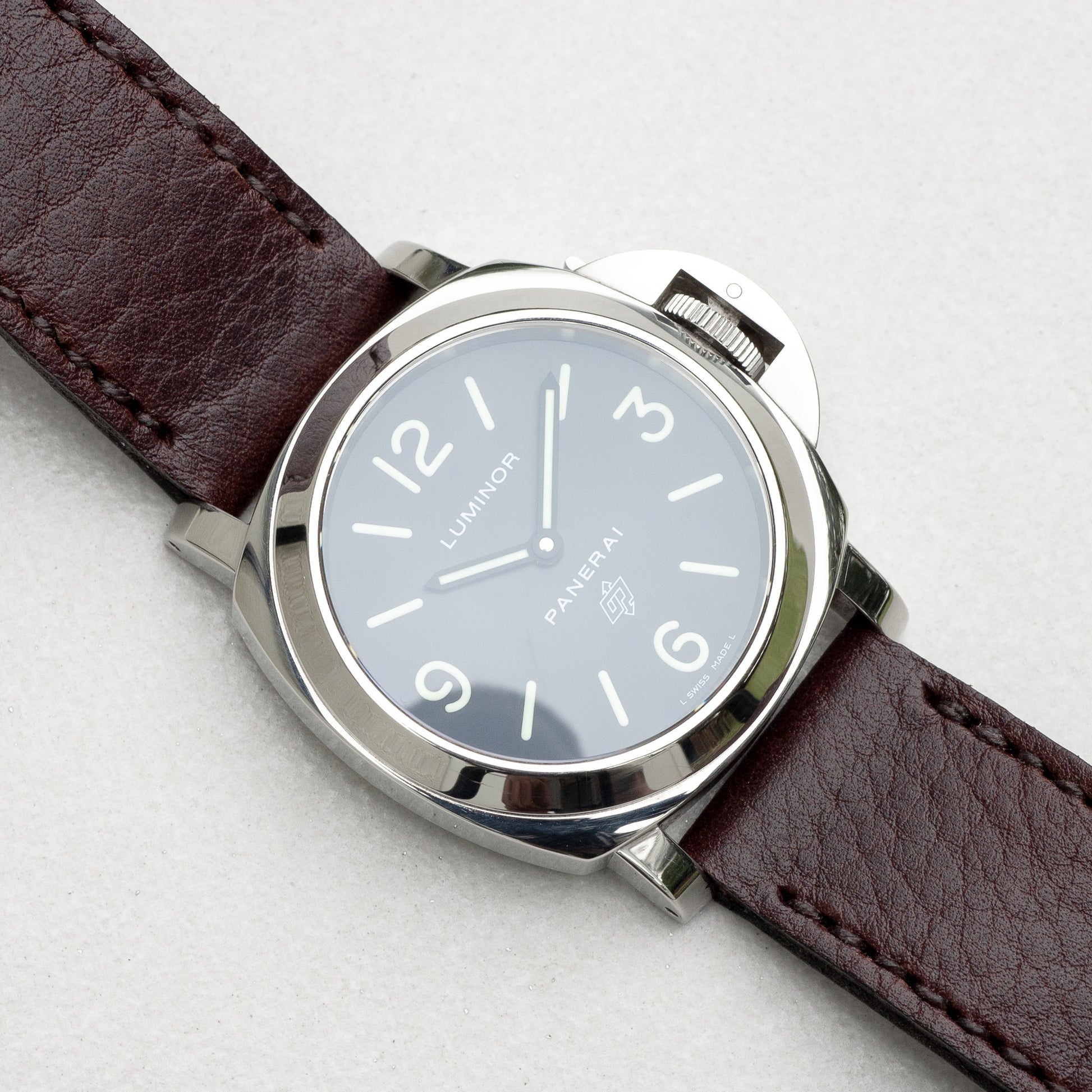 Panerai Luminor Zero on Aegir leather strap with dark brown stitching