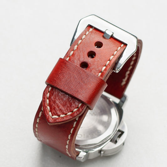 Arancio leather watch strap with natural stitching and polished steel buckle