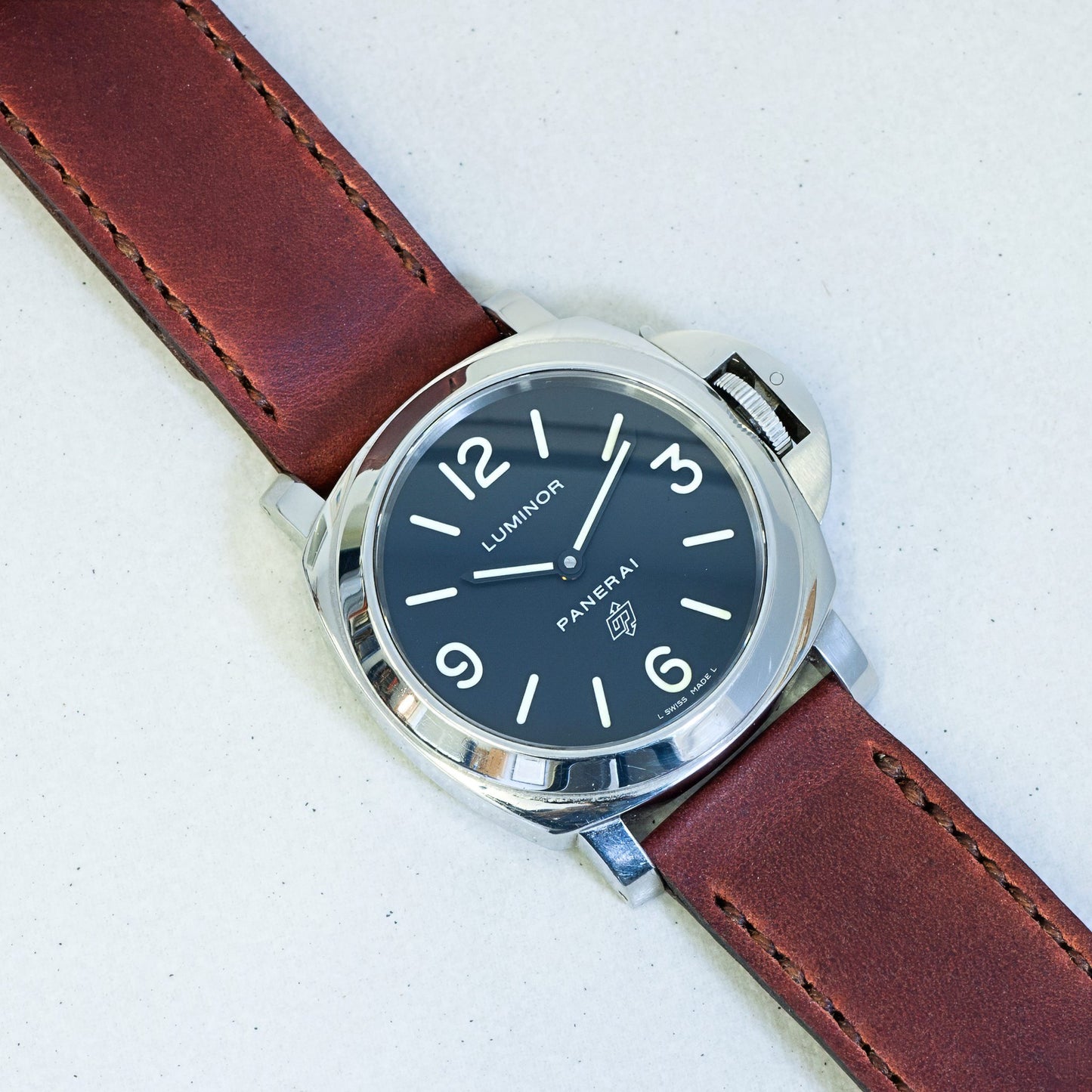 Panerai Luminor Zero on Autumn Leaf leather strap with light brown stitching