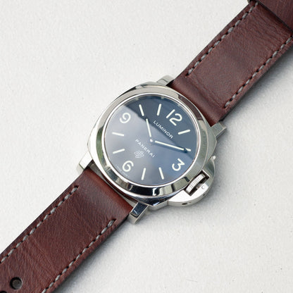 Panerai Luminor Zero on Brutal leather strap with grey stitching