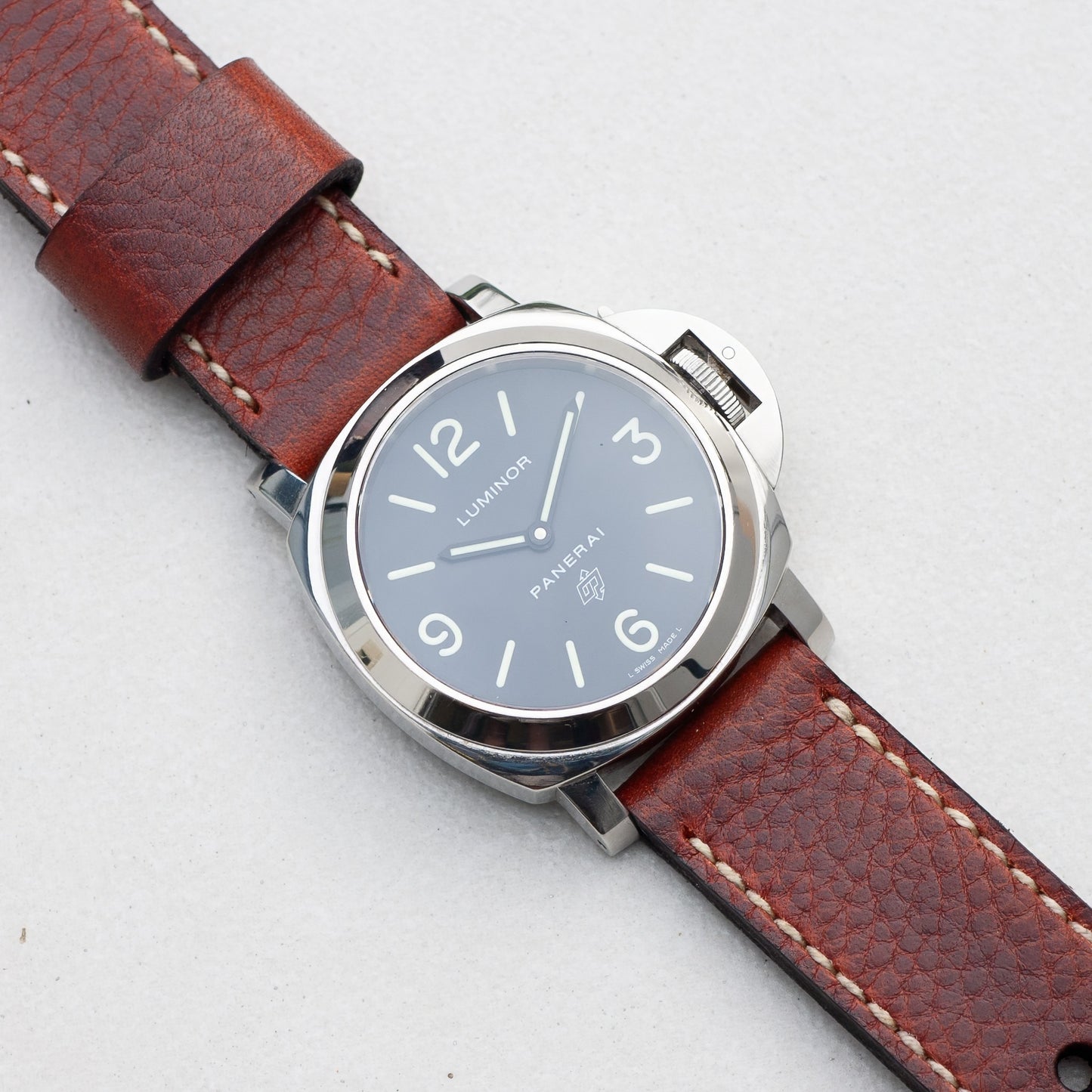 Panerai Luminor Zero on Redwood leather strap with natural stitching