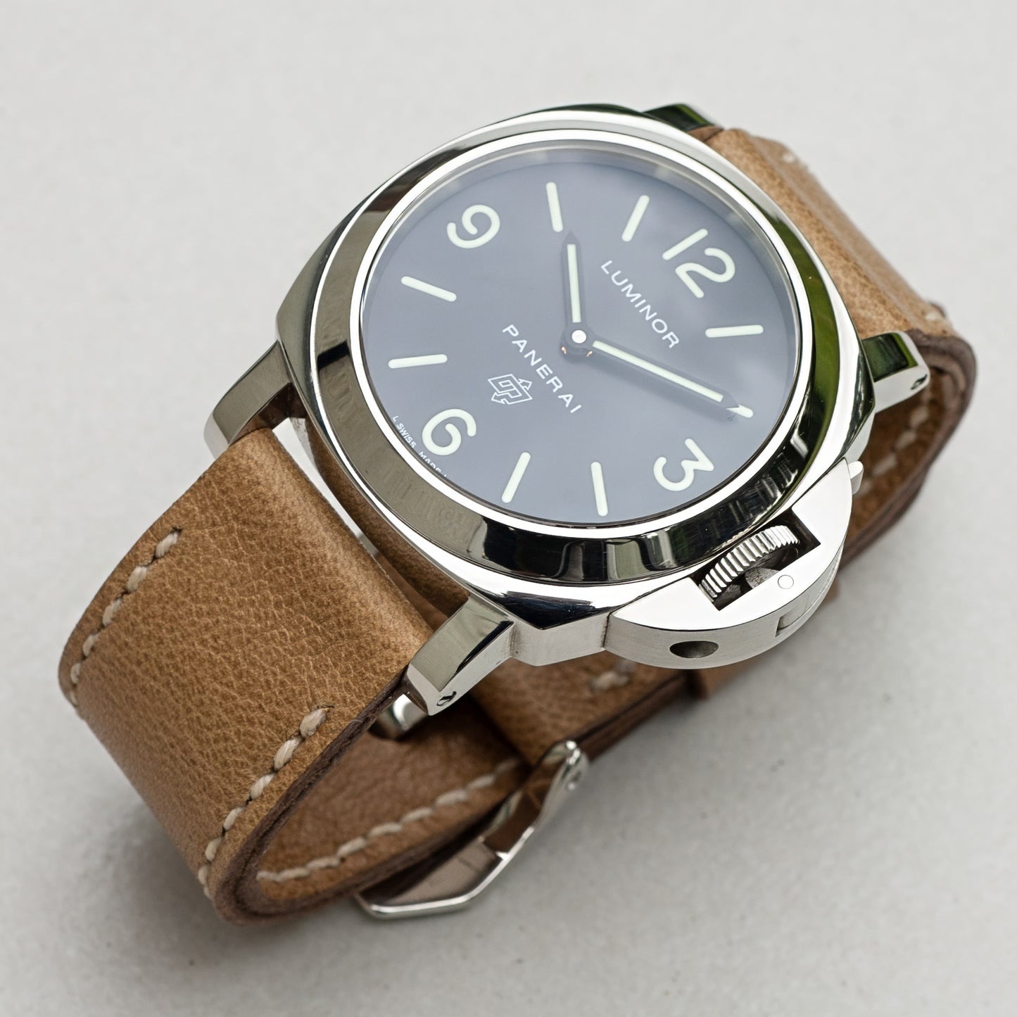Panerai Luminor Zero on Sahara leather strap with natural stitching