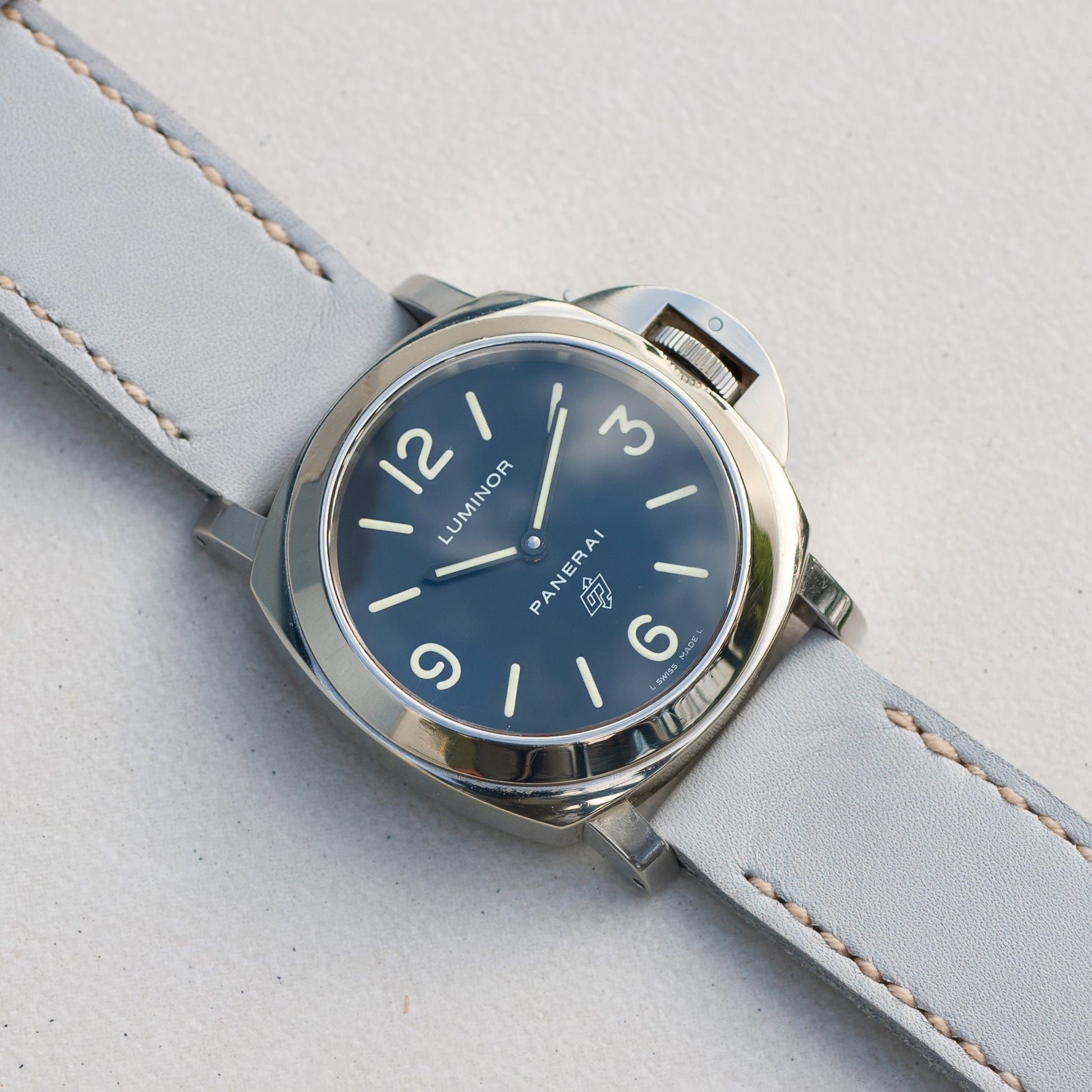 Panerai Luminor Zero on Titan leather strap with natural stitching