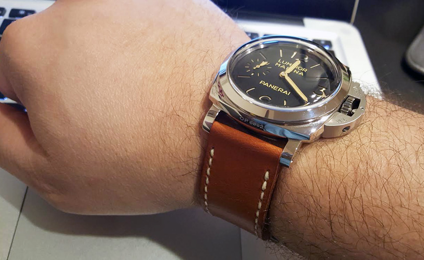 Panerai 372 on Caramel leather with natural stitching. © Mark Mollat