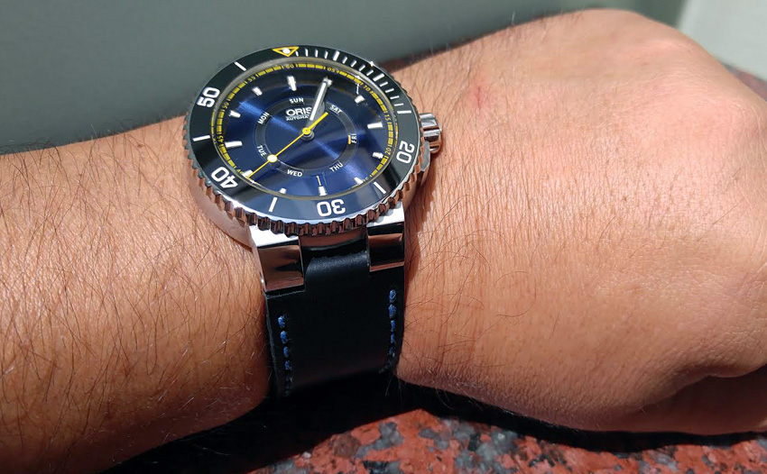 Oris Great Barrier Reef LE2 on Black shell cordovan leather with royal blue stitching. © Ferenc Bende