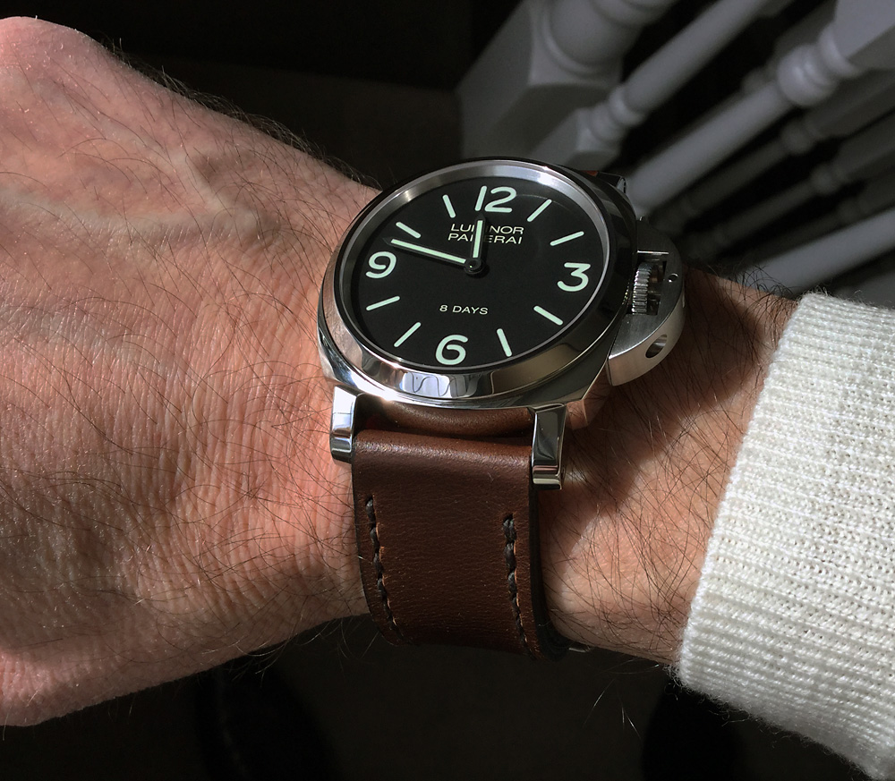 Panerai 560 on Rodeo leather with dark brown stitching. © Terry Wright