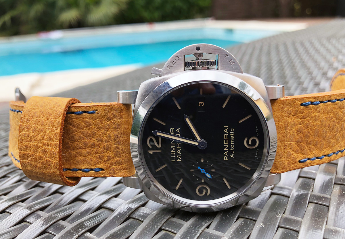 Panerai 1312 on Mustard leather with royal blue stitching. © Romain Thiebault
