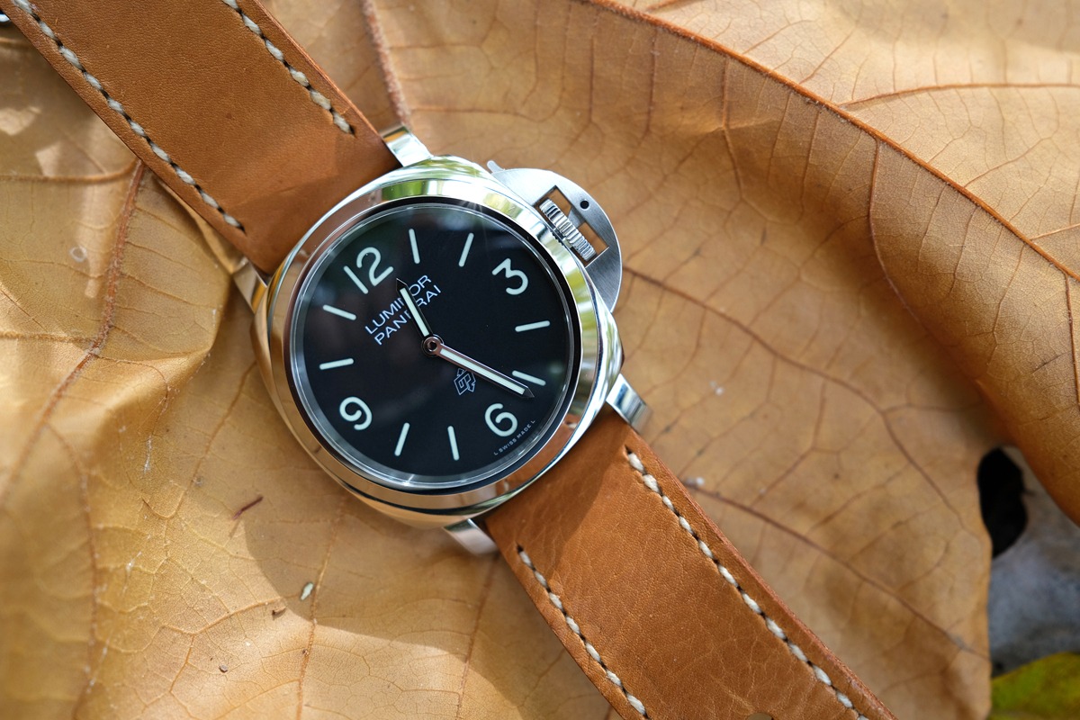 Panerai 1086 on Honey leather with natural stitching. © Miroslaw Frak