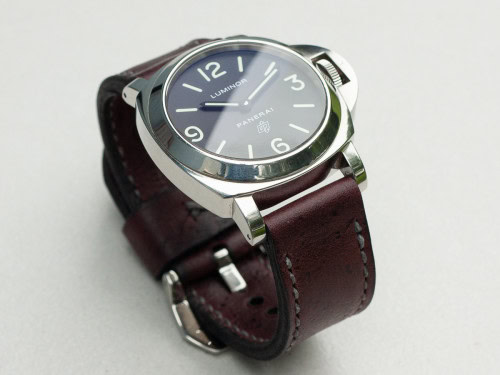 Panerai zero on Merlot Kudu leather with grey stitching. © Richard Beard