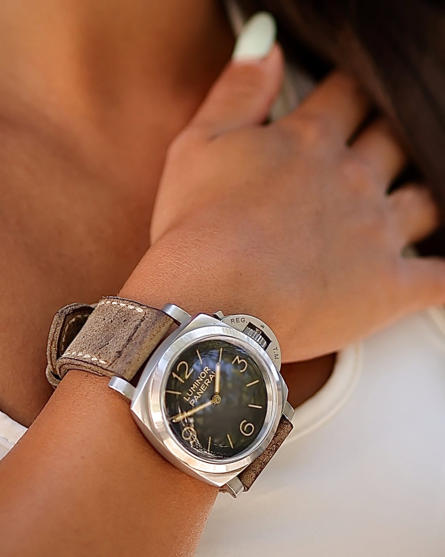 Panerai 1628 on African Kudu leather with natural stitching. © Steven Rumney